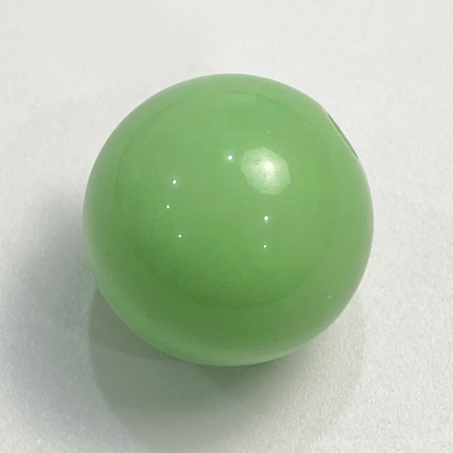 Wholesale 10pcs/pack Creamy Straight Hole Solid Color Round Beads